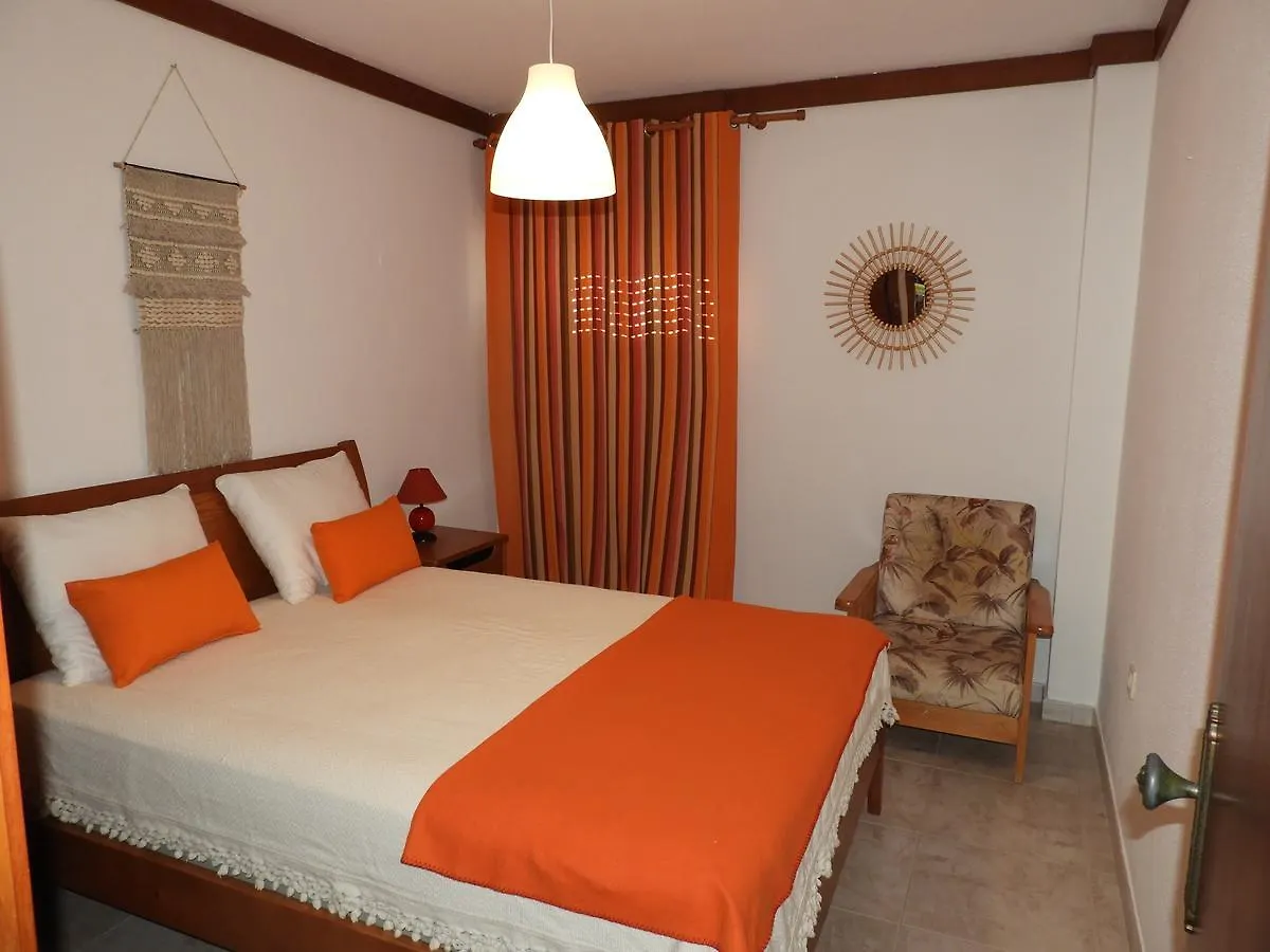 Alporchinhos Beach Garden Porches  Apartment Porches (Algarve)